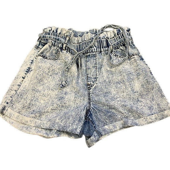 TGLA Blue Jean Shorts- Ties and Gathers at Waist - Picture 1 of 7